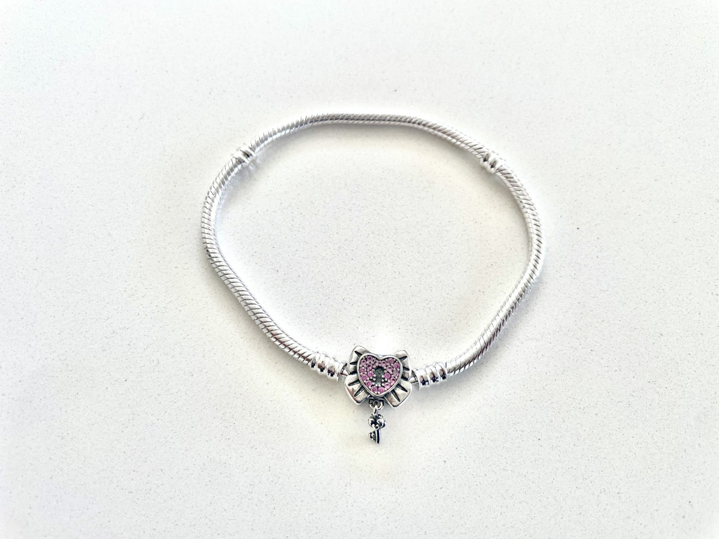 Butterfly Heart Clasp Snake Bracelet