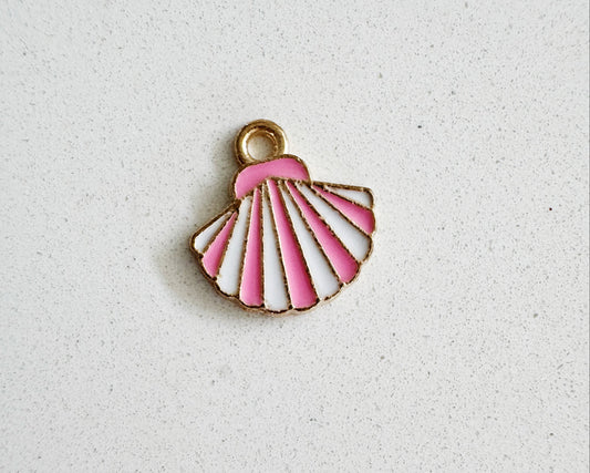 Flat Shell Charm