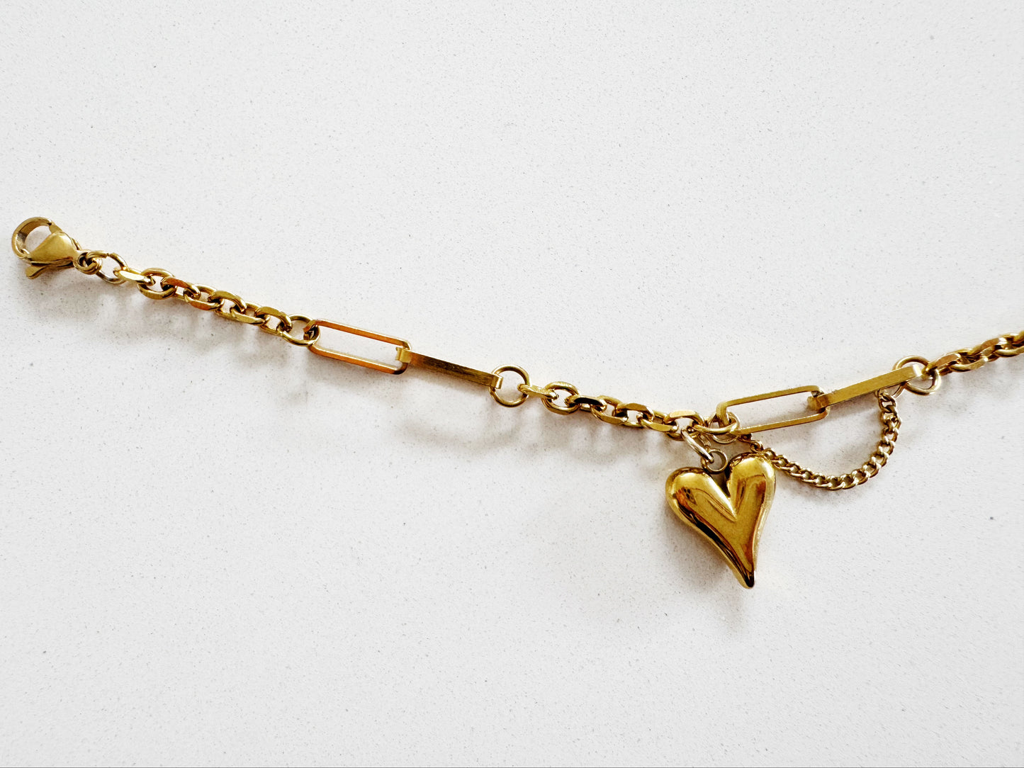 Gold Falling in Love Heart Chain Bracelet