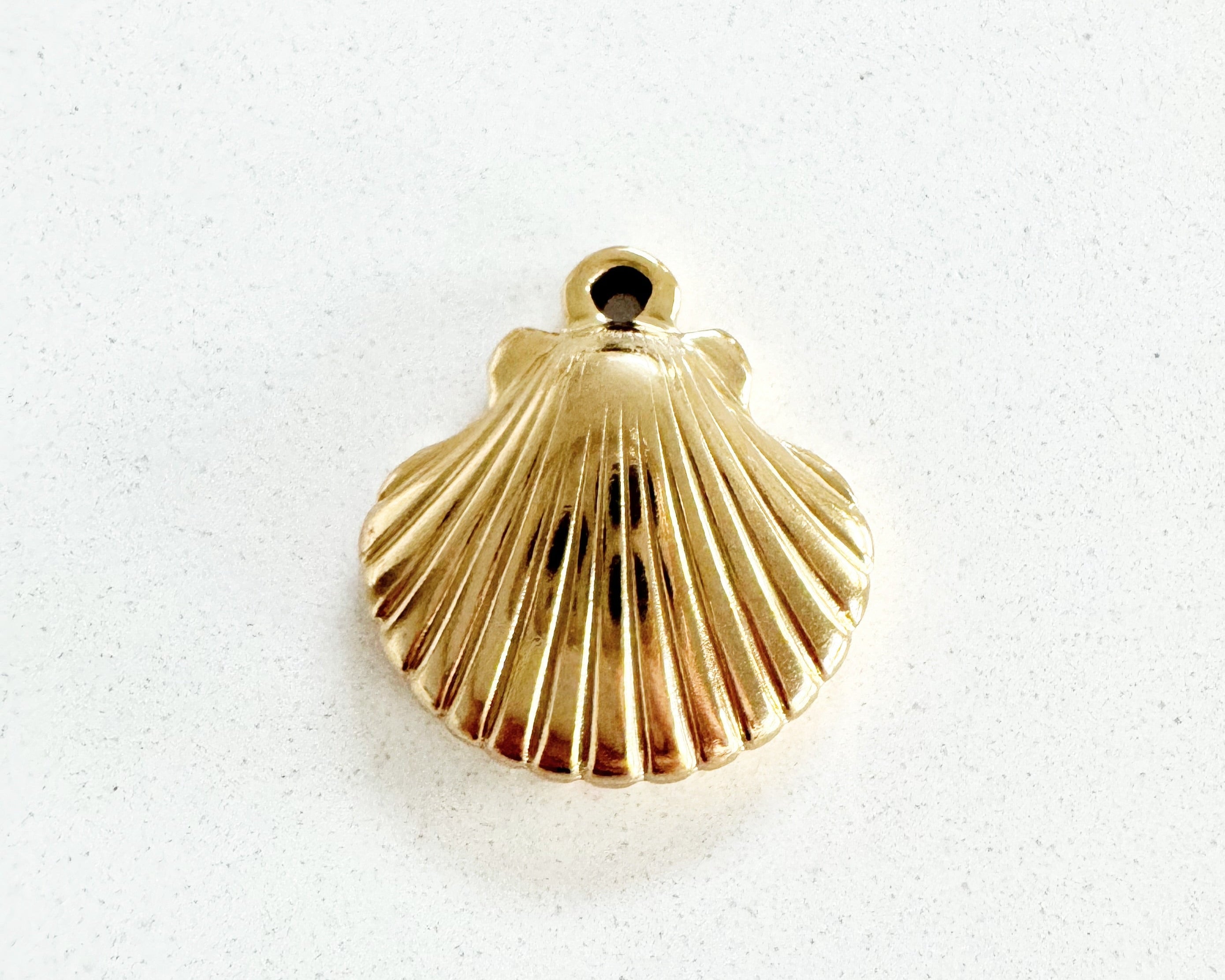 Sea Shell Charm – We Love Charms & Co